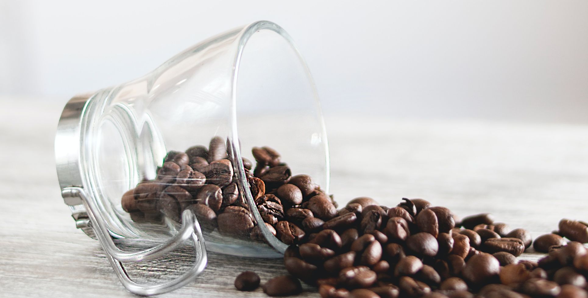 Grain de café dans une tasse